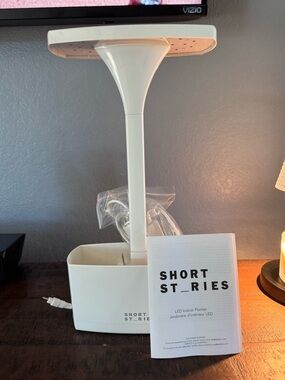 NWOT LED Indoor Planter - White (no box)